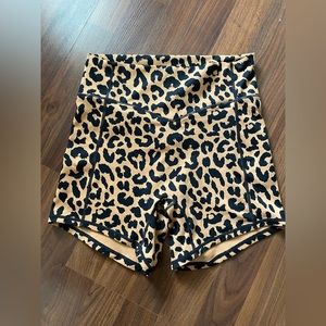 BALANCE ATHLETIC LEOPARD GYM SHORTS 🔥🔥